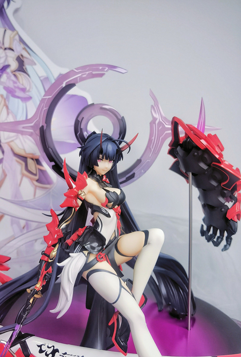 자기 캐릭터에 이상할 정도로 진심인 회사.jpg