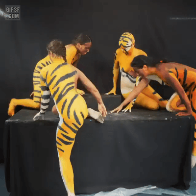 호랑이 바디페이팅