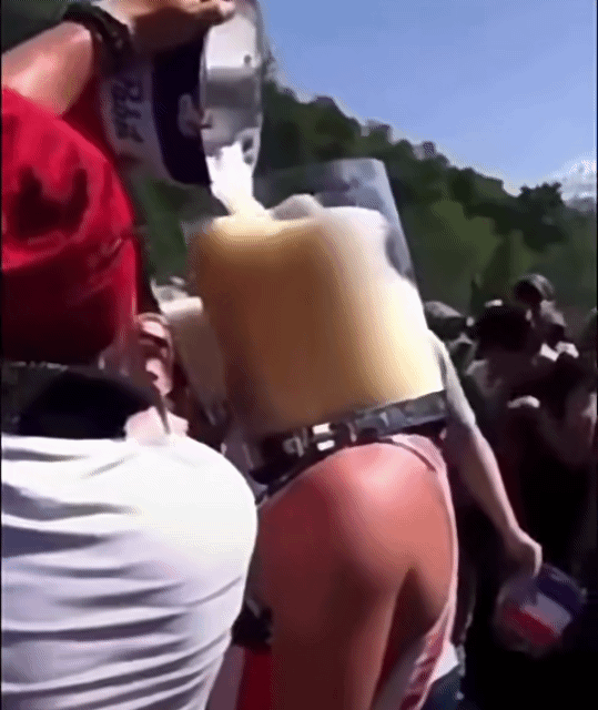 좀 하드한 맥주 빨리 마시기 대회