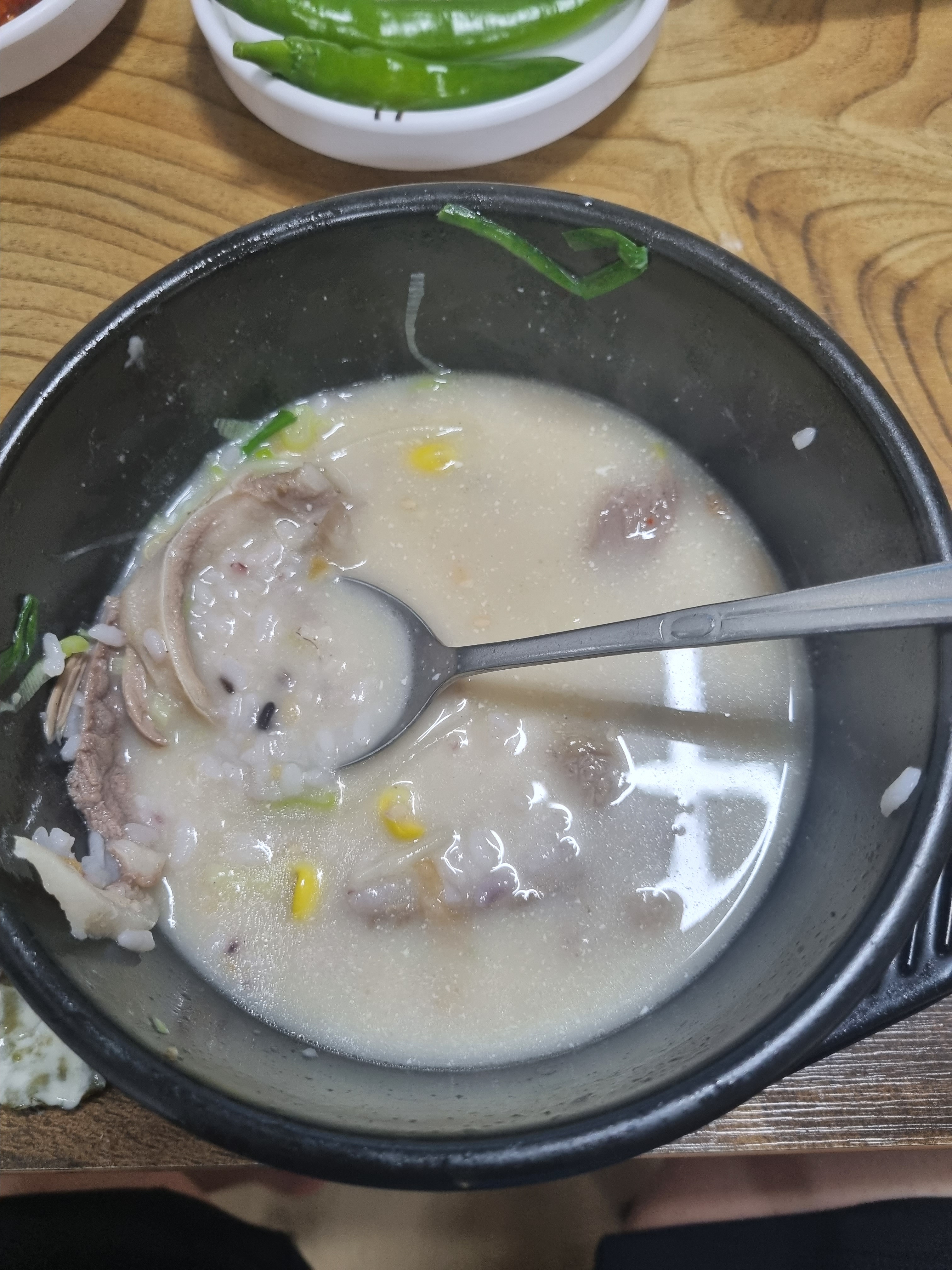 싸이버거를 국밥에 말아먹은 디씨인