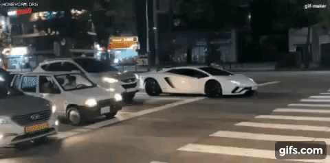 람보르기니 차주 오늘 잠 못잠